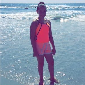 Meet your Posher, Pearl